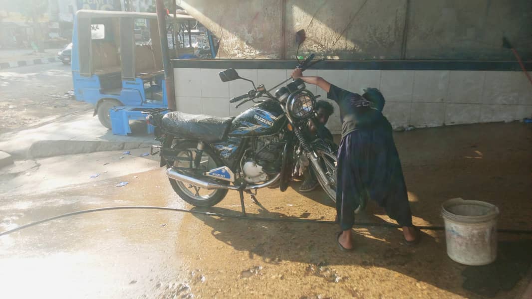 Suzuki 150 2