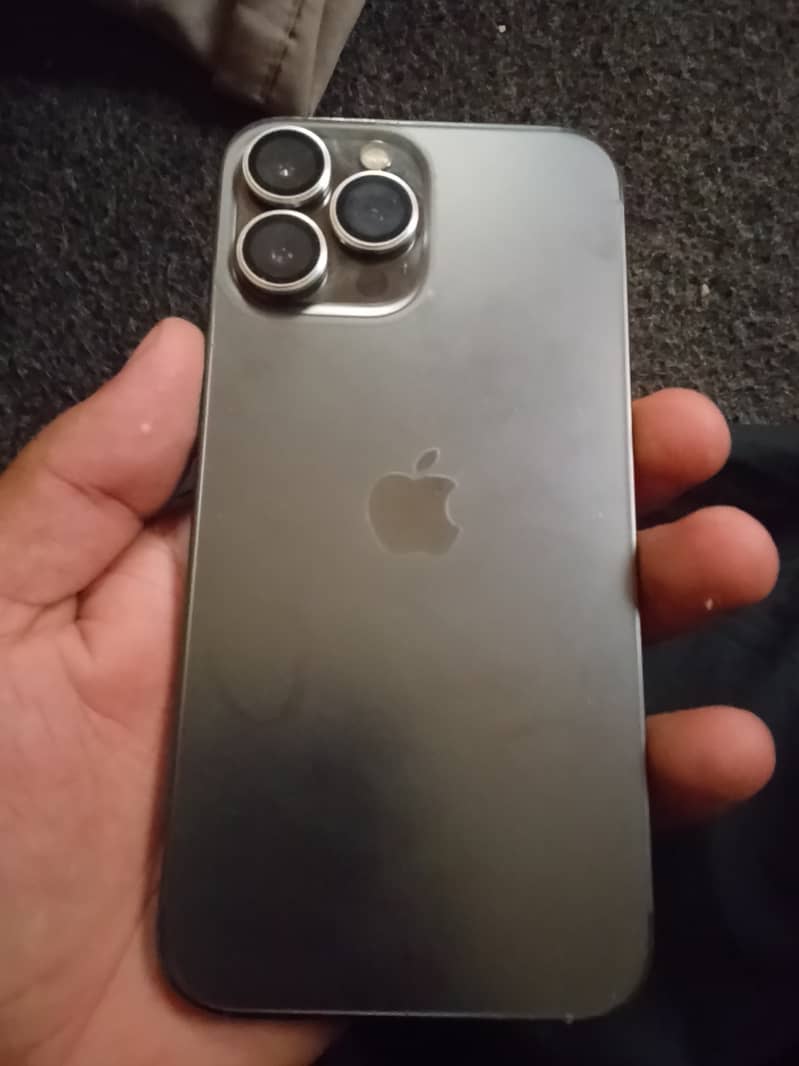 Apple iPhone 13 Pro Max 0