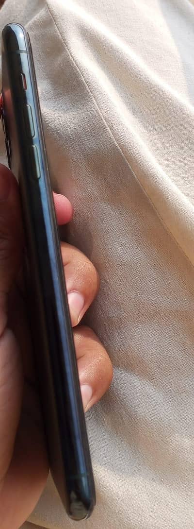 Apple iPhone 11 Pro Max