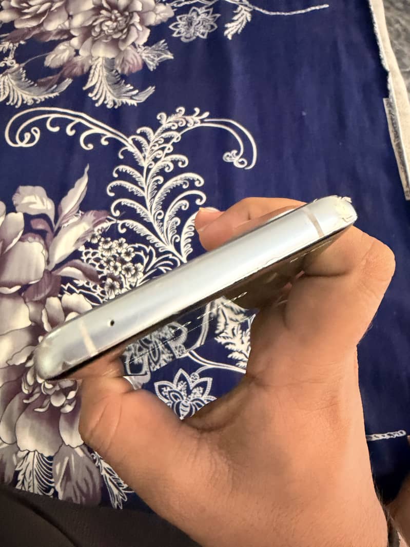 One Plus 9 Pro 12/256 6