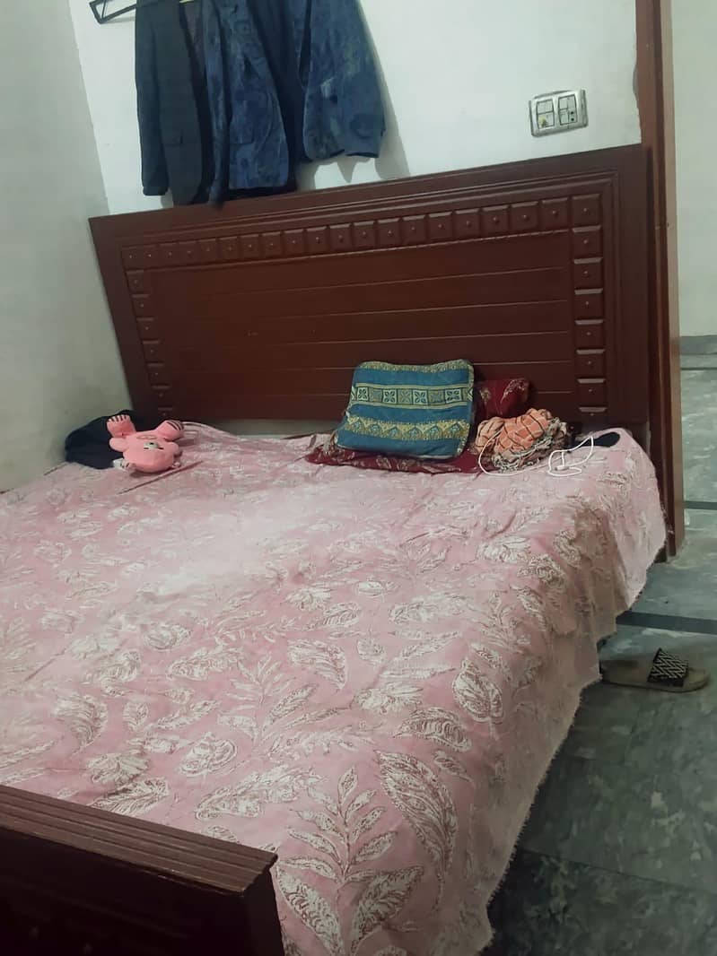 double bed + side tables 2