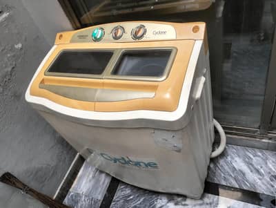 Washer and dryer Kenwood