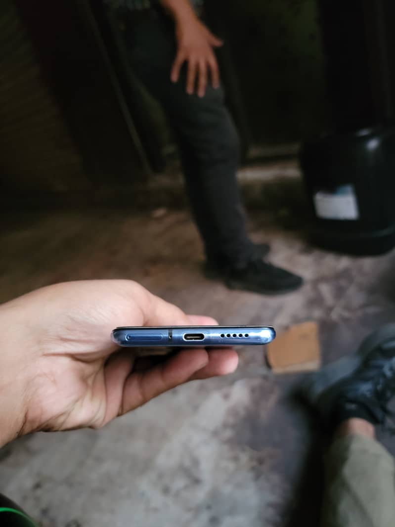 One Plus 7T 3