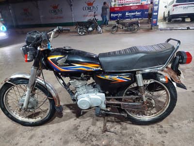 Honda 125 2017 ka end Hyderabad number h 0323192116