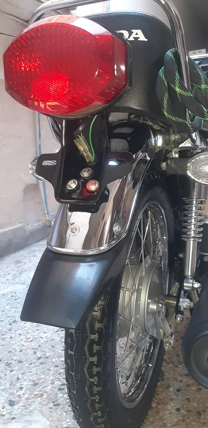 Gold edition, self start,scratch less condition 12