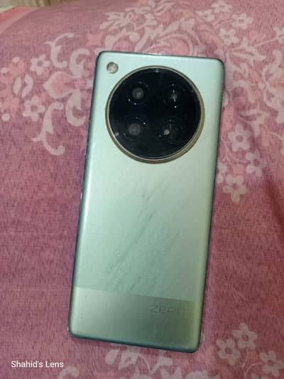Infinix Zero 40