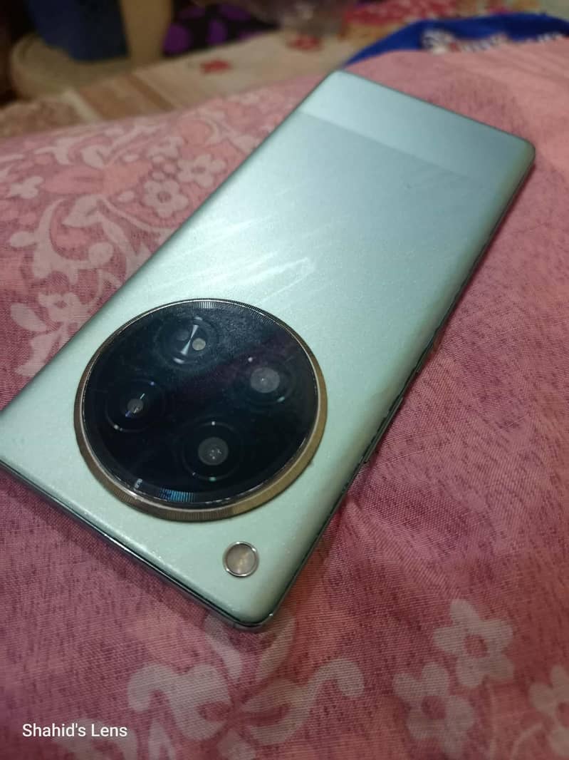 Infinix Zero 40 7