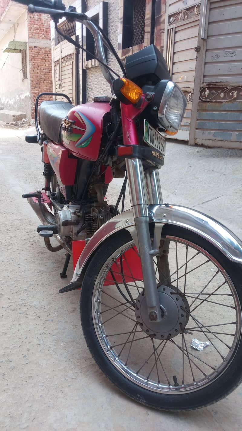l 03030772423 3