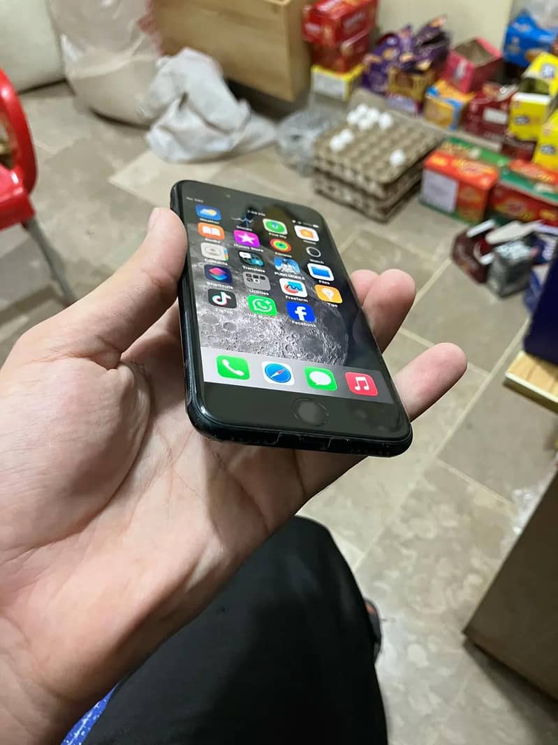 Apple iPhone SE 1