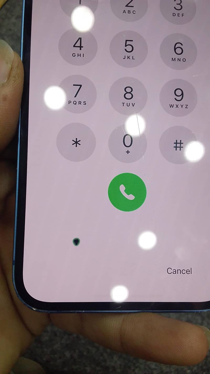 Apple iPhone 13 2