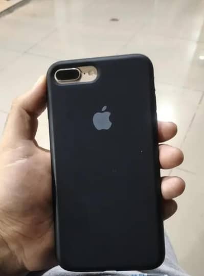 I PHONE 7 PLUS NON PTA MINT CONDITION SMOOTH WORKING