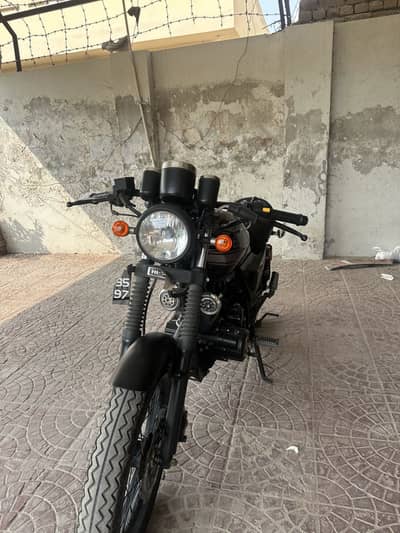 Hi speed cafe racer