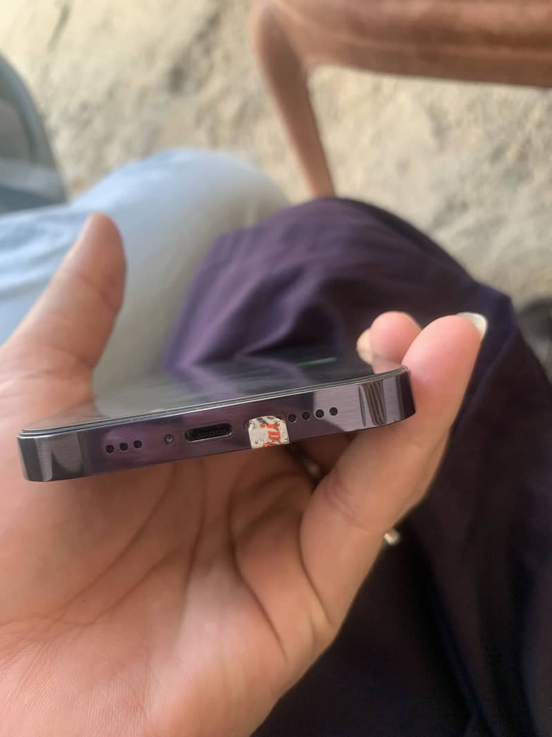 Apple iPhone 14 Pro 4