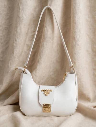 Brand New White Shoulder Bag    WhatsApp num 03098688652