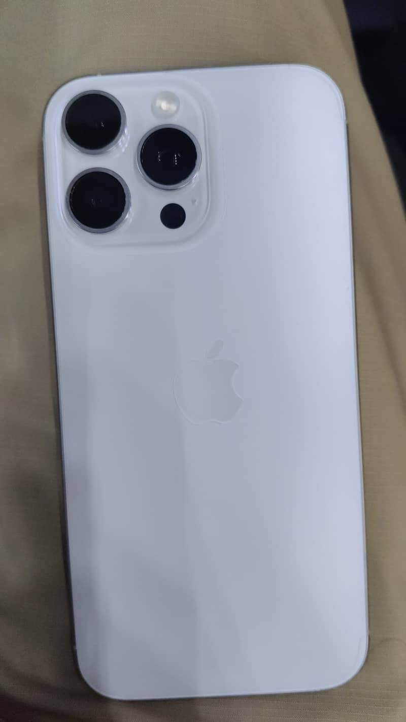 Apple iPhone 13 Pro 1