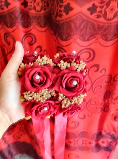 artificial floral gajre
