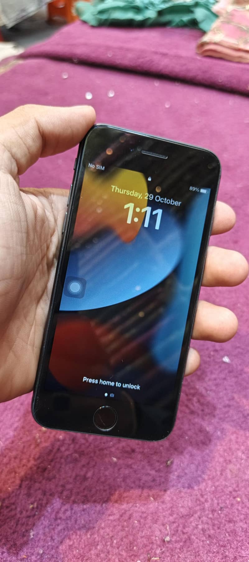 Apple iPhone 8 1