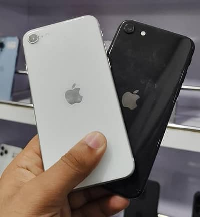 iPhone SE 64GB PTA Approved – 10/10 Condition