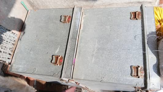 double door or single door pattiya available