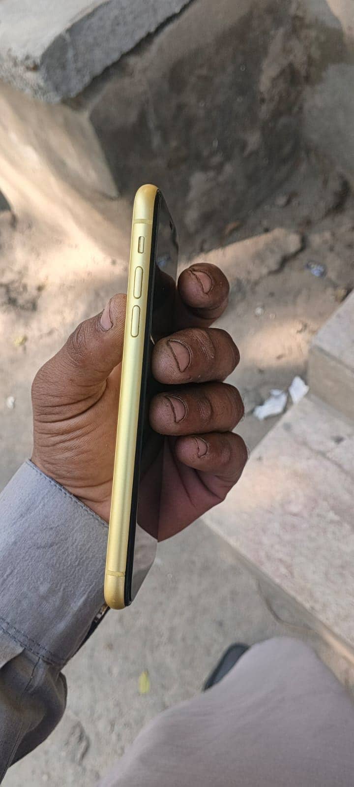 Apple iPhone 11 6
