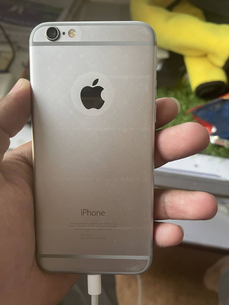 Apple iPhone 6 0