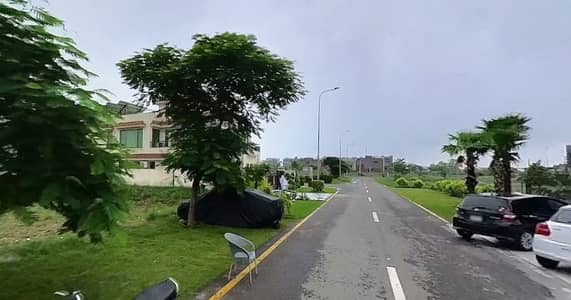 1 Kanal On 100Ft Road Town Sided Open Residential Plot For Sale In DHA Phase 8 Block V
