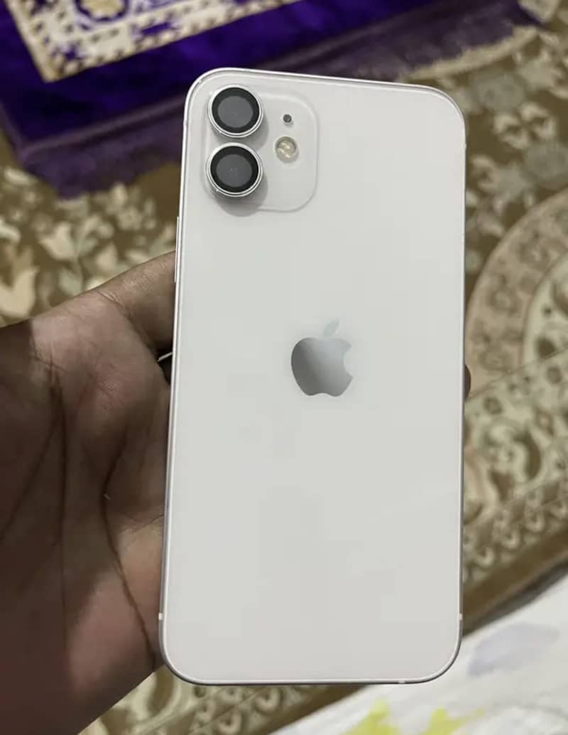 Apple iPhone 12 0