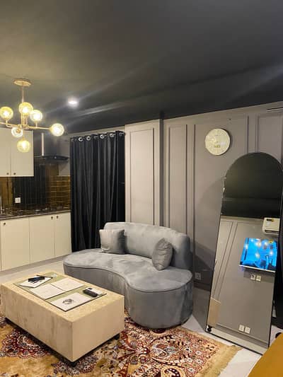 Stylish & Fully Furnished Studio Apartment Bahria Town