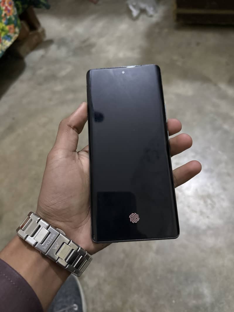 Infinix Zero 40 6