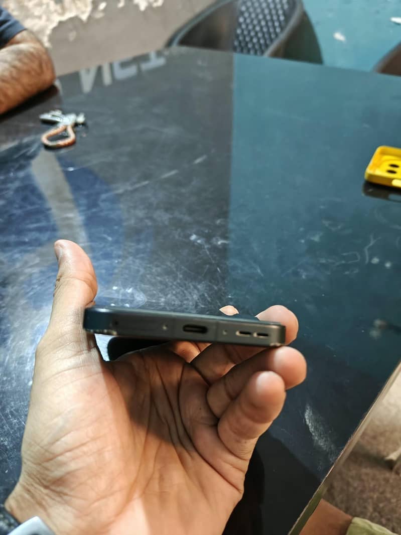 One Plus 13T 12/256 globe version 1