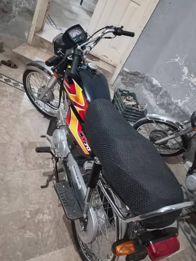 fast hand us Hy bike 2025. model hy