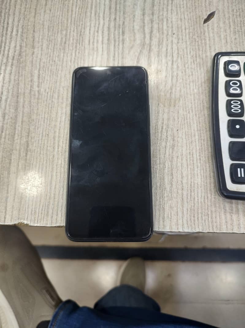 Redmi 13 | 8/128 gb | PTA Approved | 10/9 | Box and Charger 7