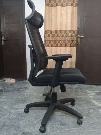 Imported Office Chair for Sale – Good Condition