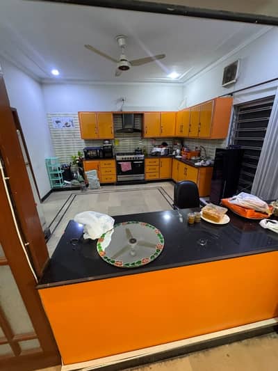 1 Kanal Three Sides Open Basement With Separate Gate Front Open Park Facing G-13