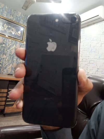 Apple iPhone 8 Plus