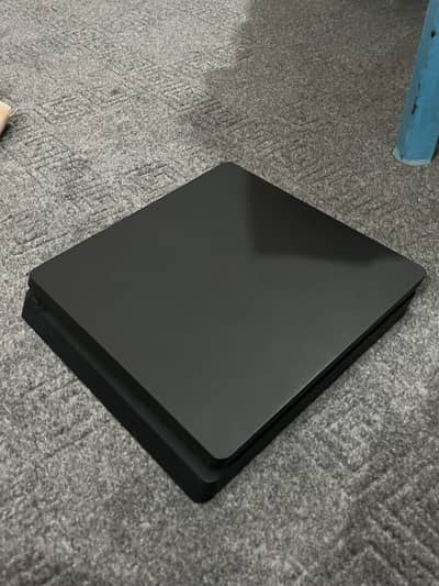 PS4 SLIM