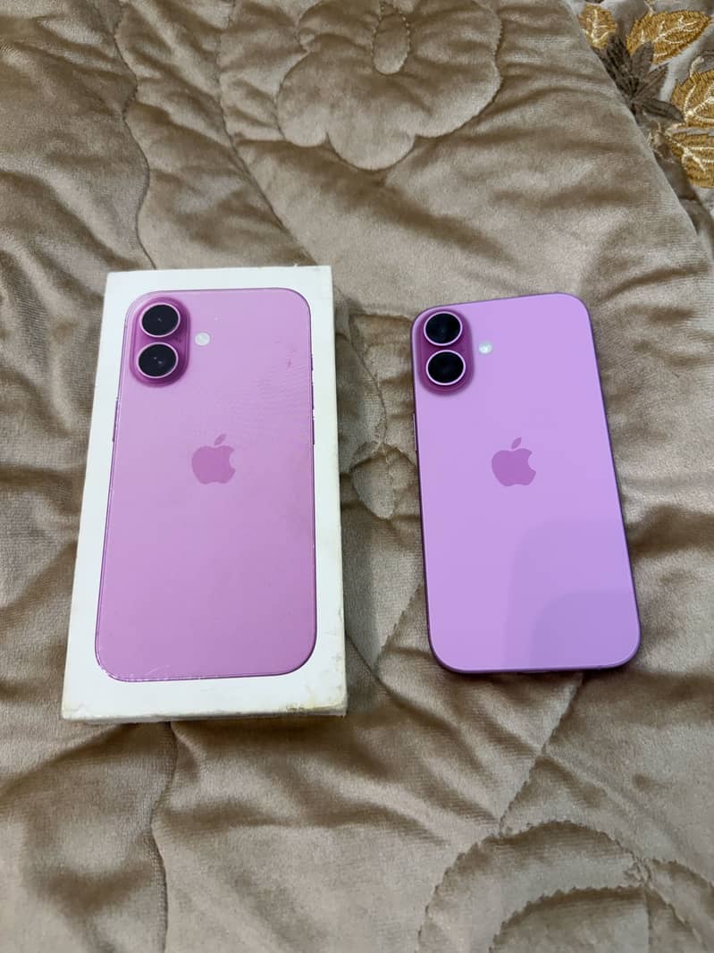 Apple iPhone 16 0