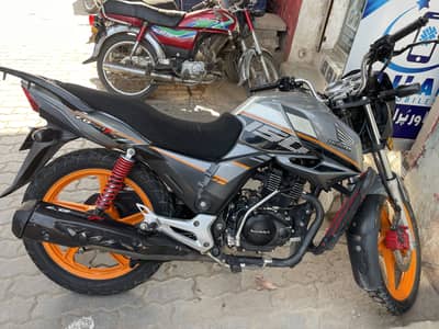 Honda CB150f motorcycle Bike argent sale