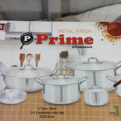 Kitchen Set Available for Sale