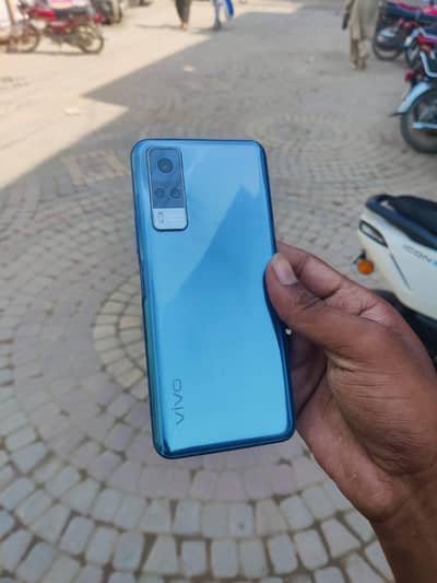Vivo Y51