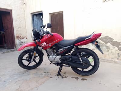 Yamaha YBR 125G 2023