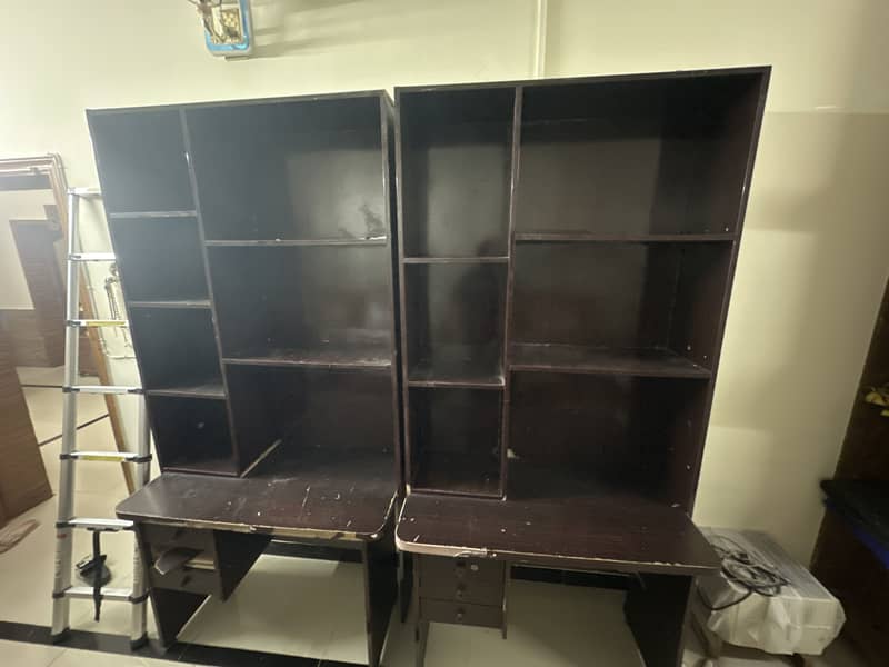 Study table 0