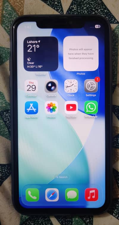 Apple iPhone 11