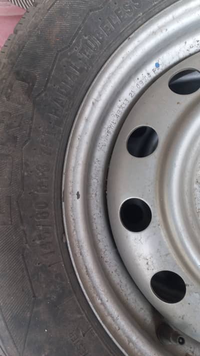 Alto tyres with Rims for sale