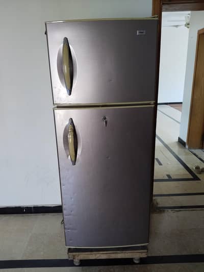 Refrigerator