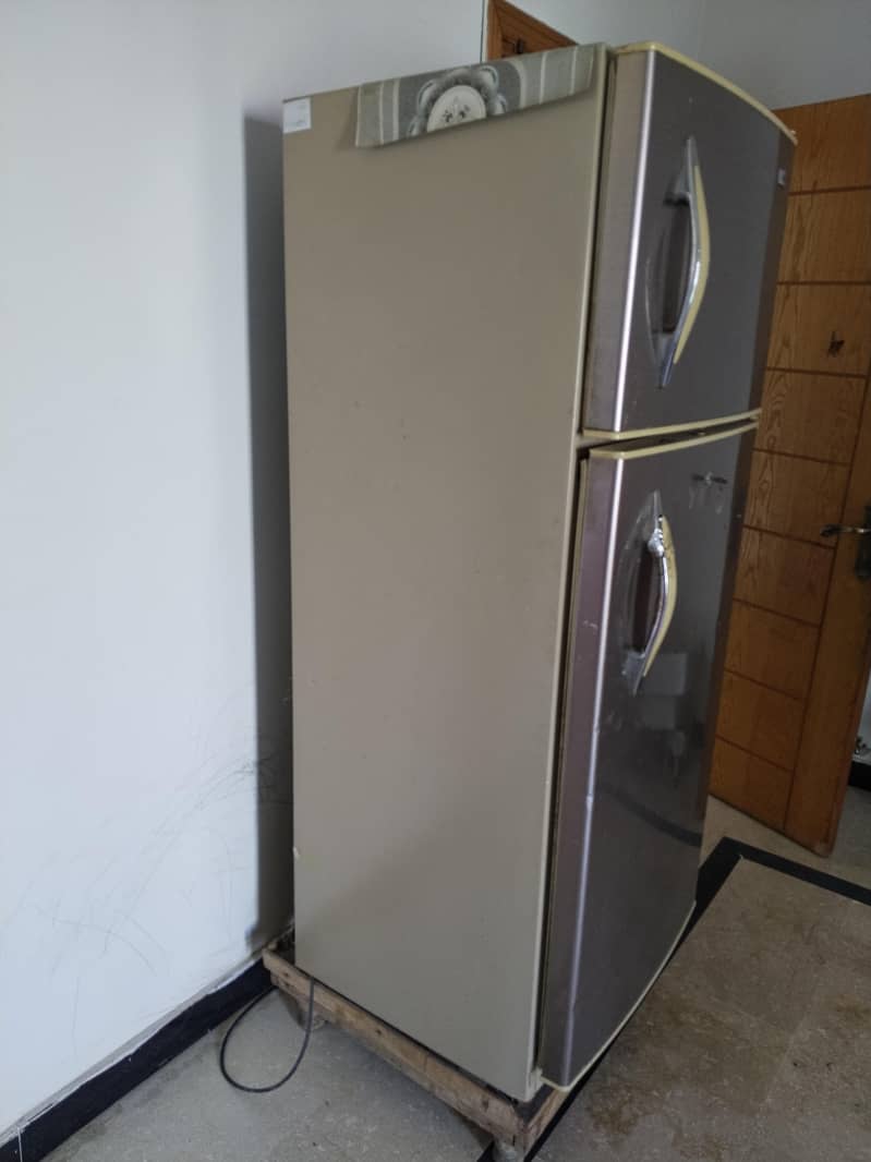 Refrigerator 1