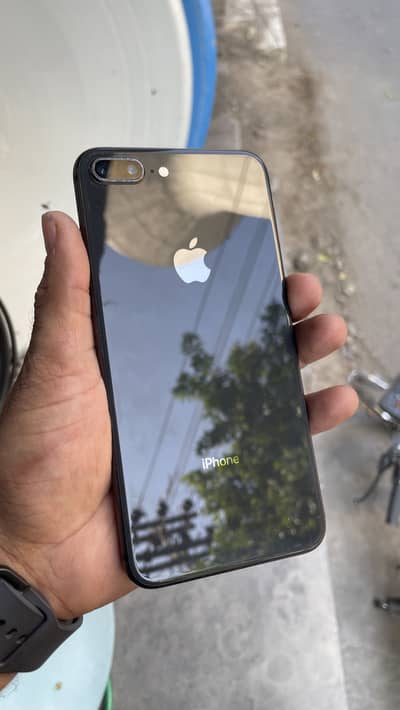 Apple iPhone 8 Plus