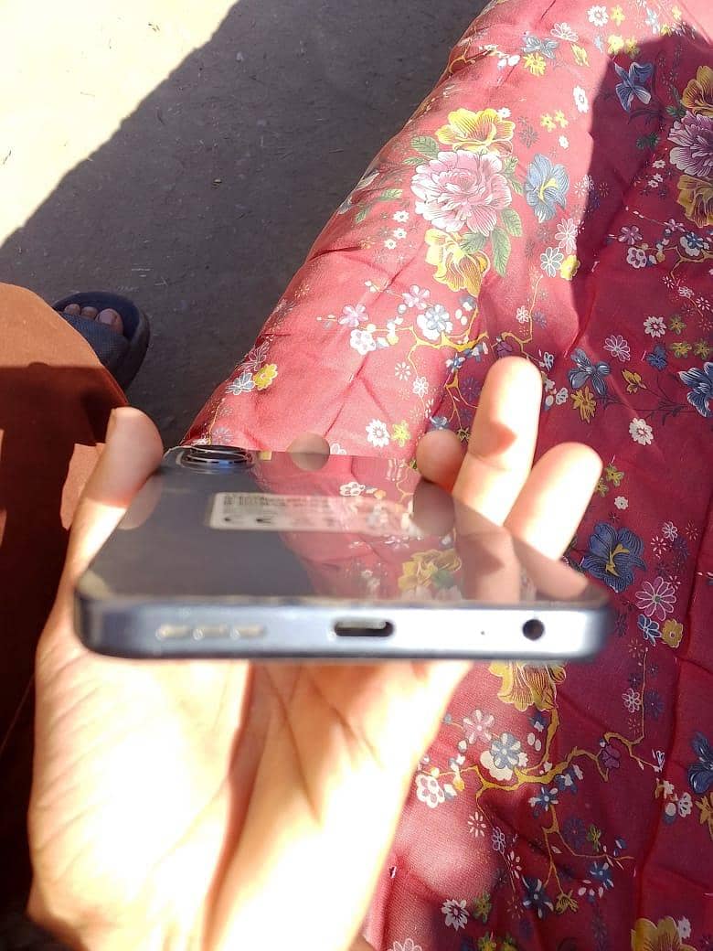Tecno Spark Go 2 2