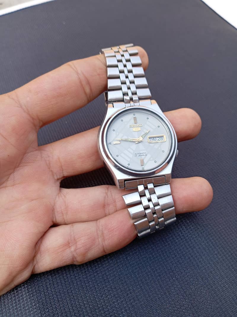 seiko 5 1