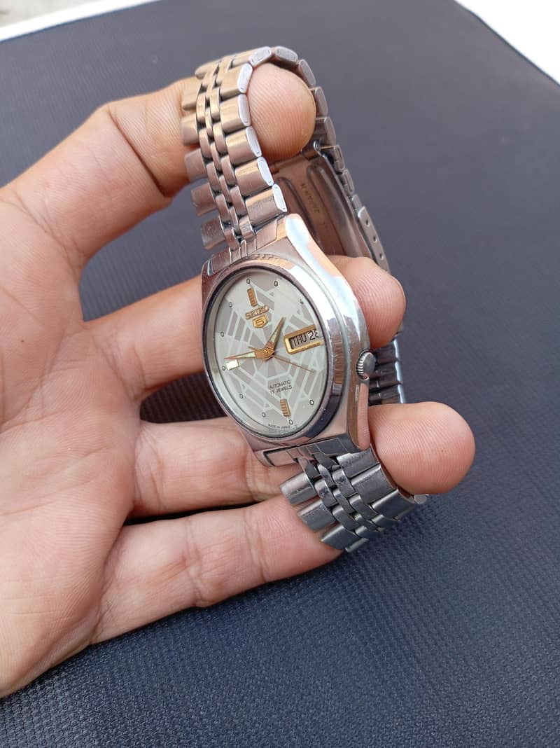 seiko 5 2